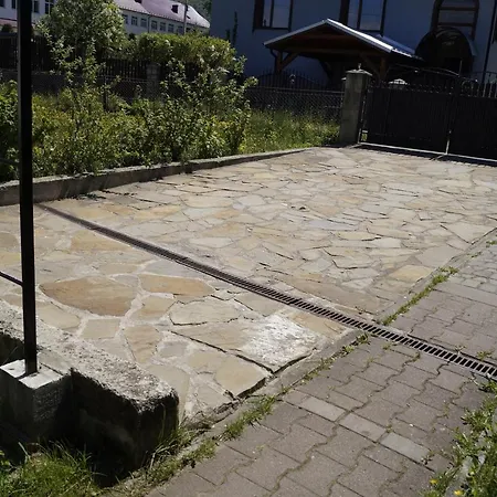 будиночок в карпатах Nyaraló Jaremcse