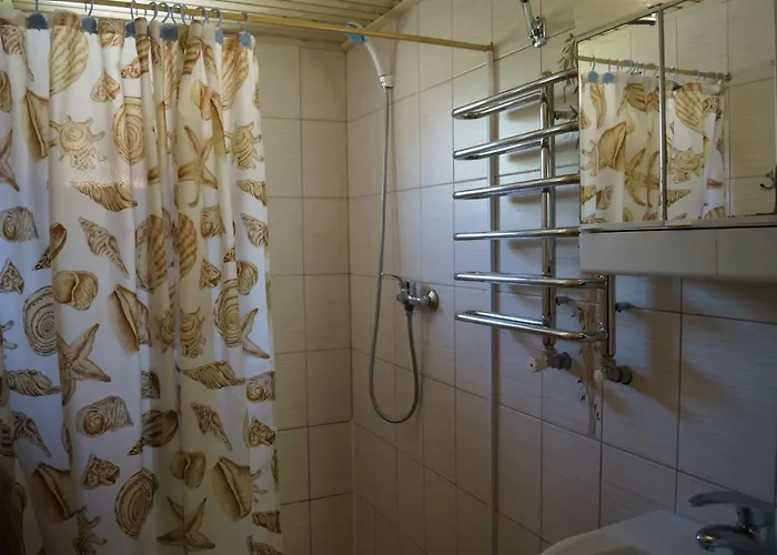 будиночок в карпатах